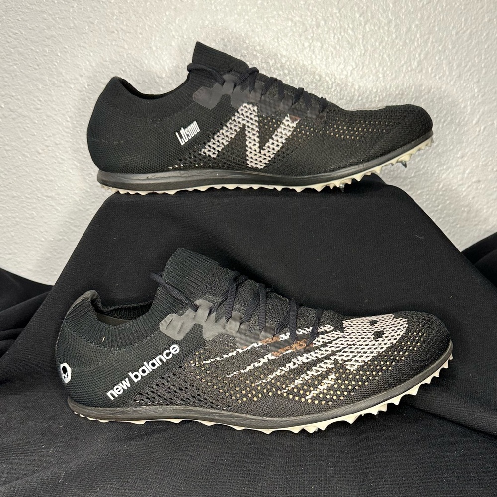 New Balance Men's Long‎ Distance 5K V7 Running Shoe